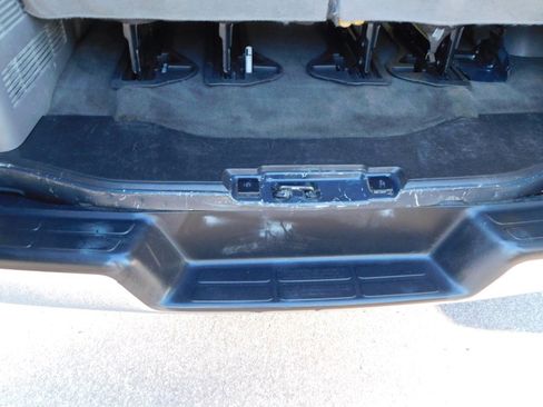 Used 2017 Chevrolet Express 3500 LT w/ LT Preferred Equipment Group image 37