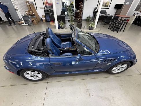 Used 2001 BMW Z3 2.5i RWD image 9