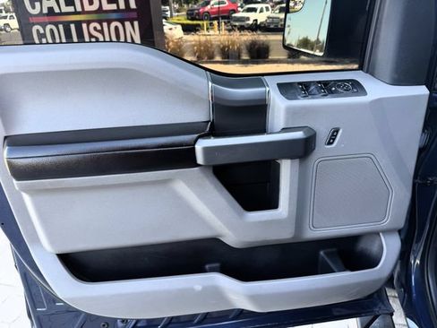 Used 2016 Ford F150 XLT w/ Equipment Group 302A Luxury AWD/4WD image 16