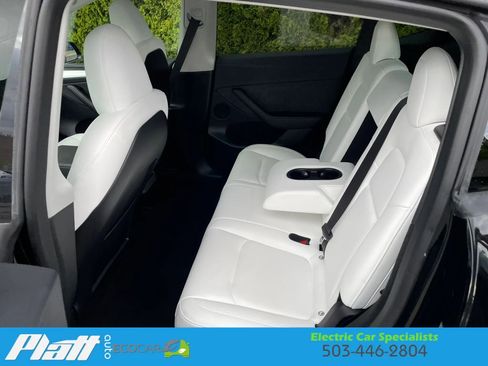 Used 2023 Tesla Model Y Long Range image 42