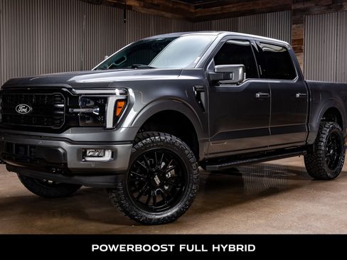 Used 2024 Ford F150 Lariat w/ FX4 Off-Road Package image 5