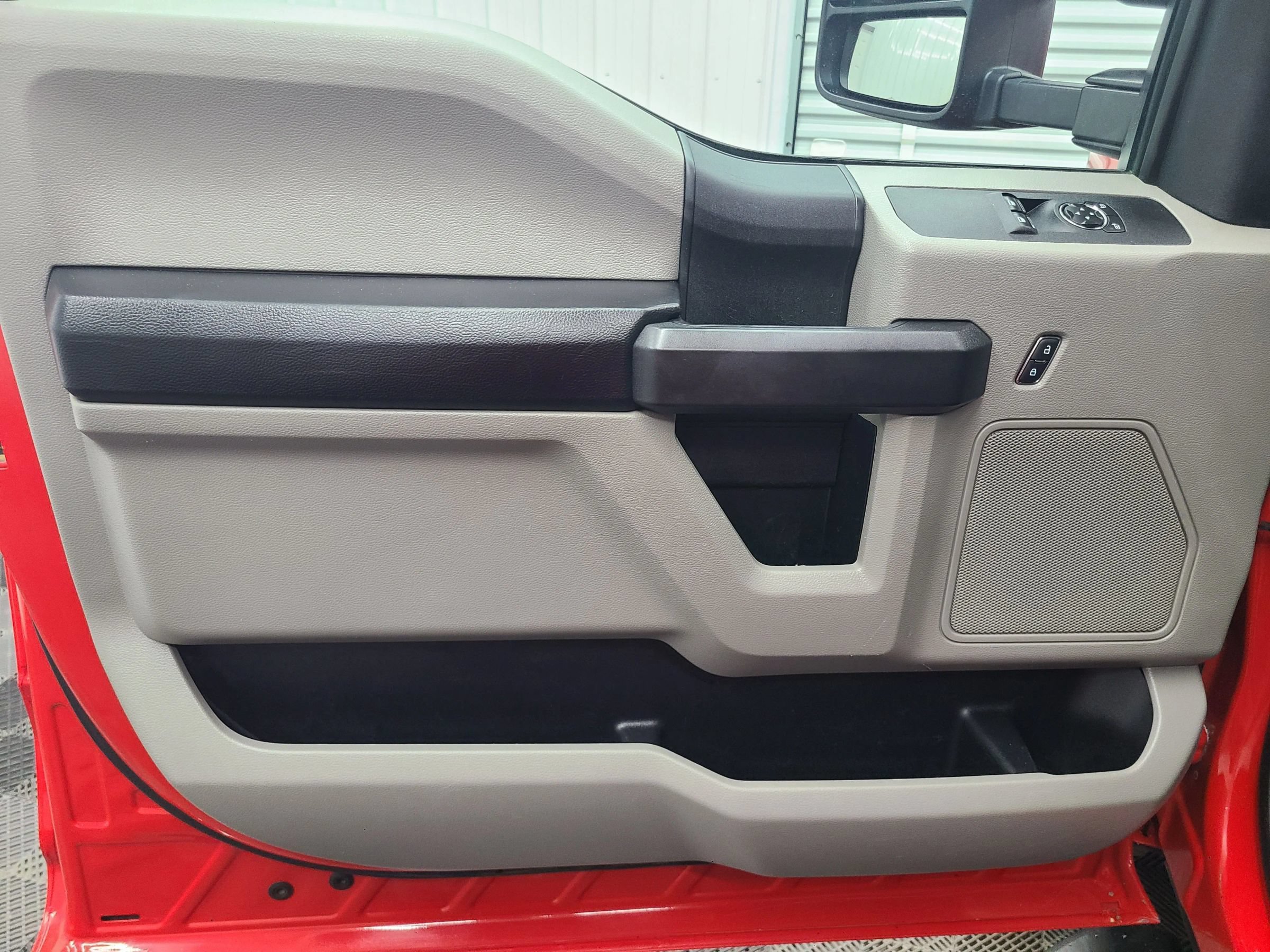 Used 2020 Ford F250 XL w/ Power Equipment Group AWD/4WD image 19