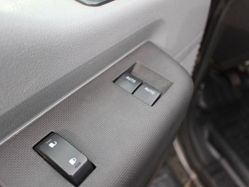 Used 2016 Ford F250 XL w/ XL Appearance Package image 12