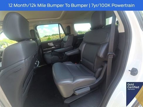 Used 2025 Ford Expedition Active AWD/4WD image 25