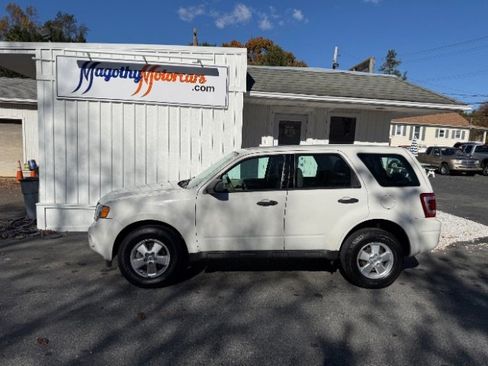 Used 2012 Ford Escape XLS image 11