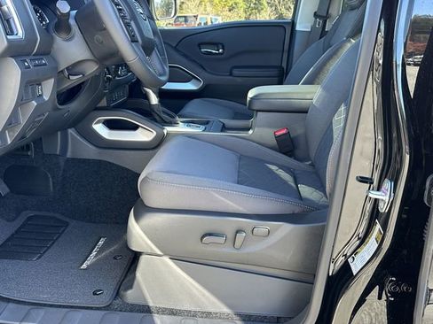 New 2026 Nissan Frontier SV w/ SV Convenience Package image 10