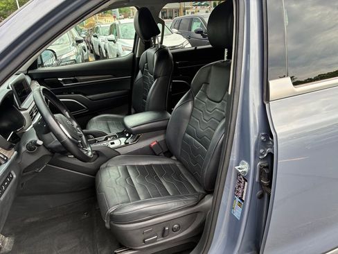 Used 2020 Kia Telluride SX w/ SX Prestige Package AWD/4WD image 16