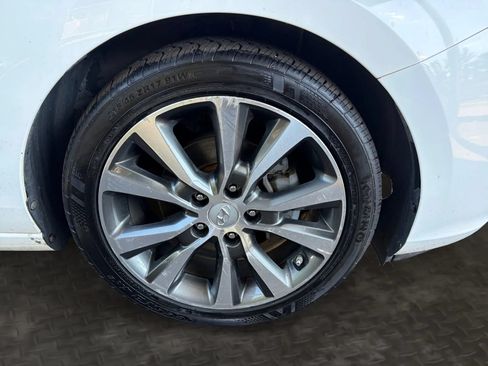 Used 2018 Hyundai Elantra GT FWD image 35