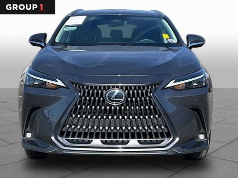 Certified 2025 Lexus NX 350 AWD w/ Accessory Package (2T) image 4