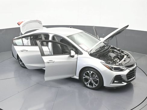 Used 2019 Chevrolet Cruze LT w/ RS Package FWD image 63