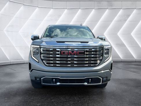 Used 2026 GMC Sierra 1500 Denali w/ Technology Package AWD/4WD image 2
