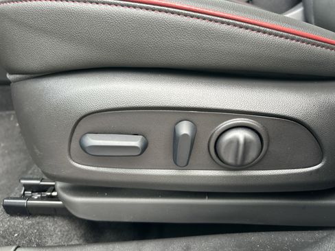 New 2026 Chevrolet TrailBlazer RS w/ Convenience Package image 37