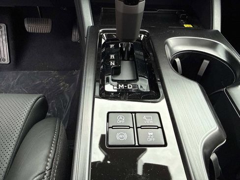 New 2026 Subaru Outback Touring XT AWD/4WD image 33