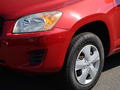 Used 2012 Toyota RAV4 FWD image 23