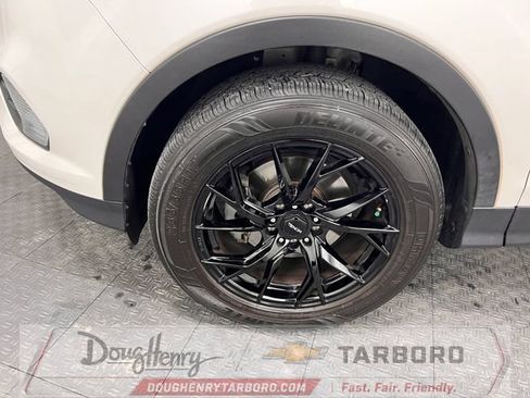Used 2019 Ford Escape SE FWD image 18