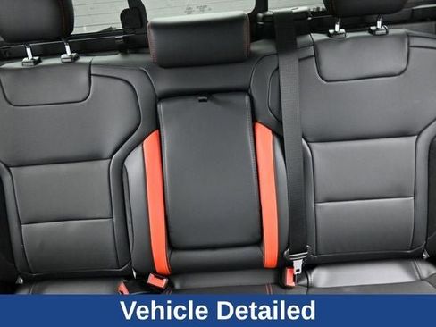 Used 2025 Ford Ranger Raptor AWD/4WD image 18