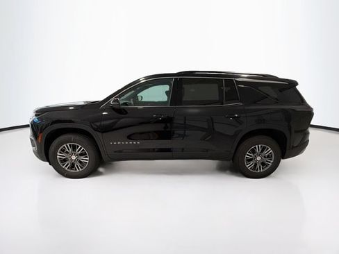 New 2026 Chevrolet Traverse LT FWD image 5