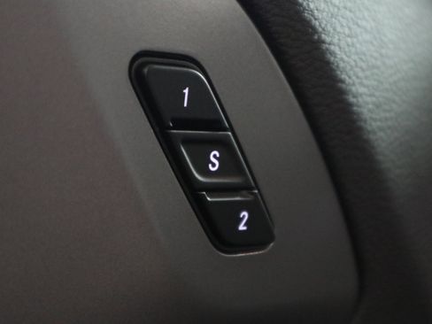 New 2026 Chrysler Pacifica Select image 36