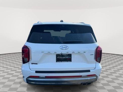 Used 2023 Hyundai Palisade Calligraphy w/ Cargo Package AWD/4WD image 4