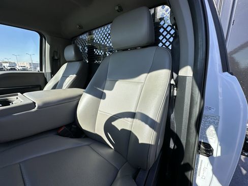 Used 2021 Ford F550 4x4 Regular Cab Super Duty image 11