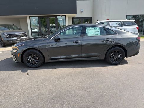 New 2026 Kia K5 LXS FWD image 2