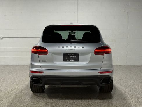 Used 2018 Porsche Cayenne Platinum Edition AWD/4WD image 7