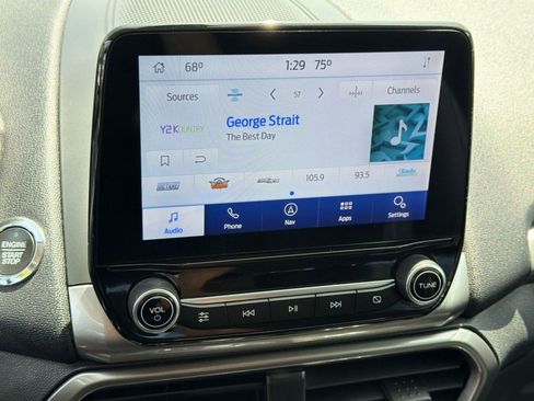 Used 2021 Ford EcoSport SE w/ SE Convenience Package FWD image 24