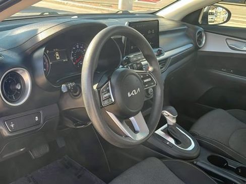 Used 2024 Kia Forte LXS FWD image 16