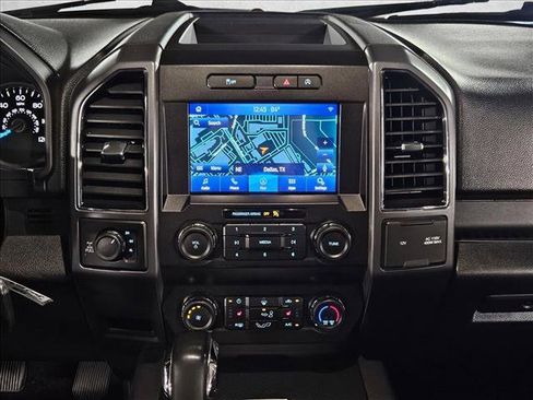 Used 2020 Ford F150 XLT w/ Equipment Group 302A Luxury AWD/4WD image 14