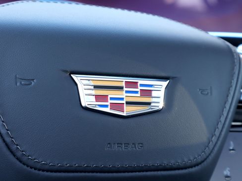 Used 2026 Cadillac Escalade Platinum Sport image 31