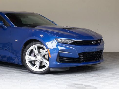 Used 2022 Chevrolet Camaro SS RWD image 3