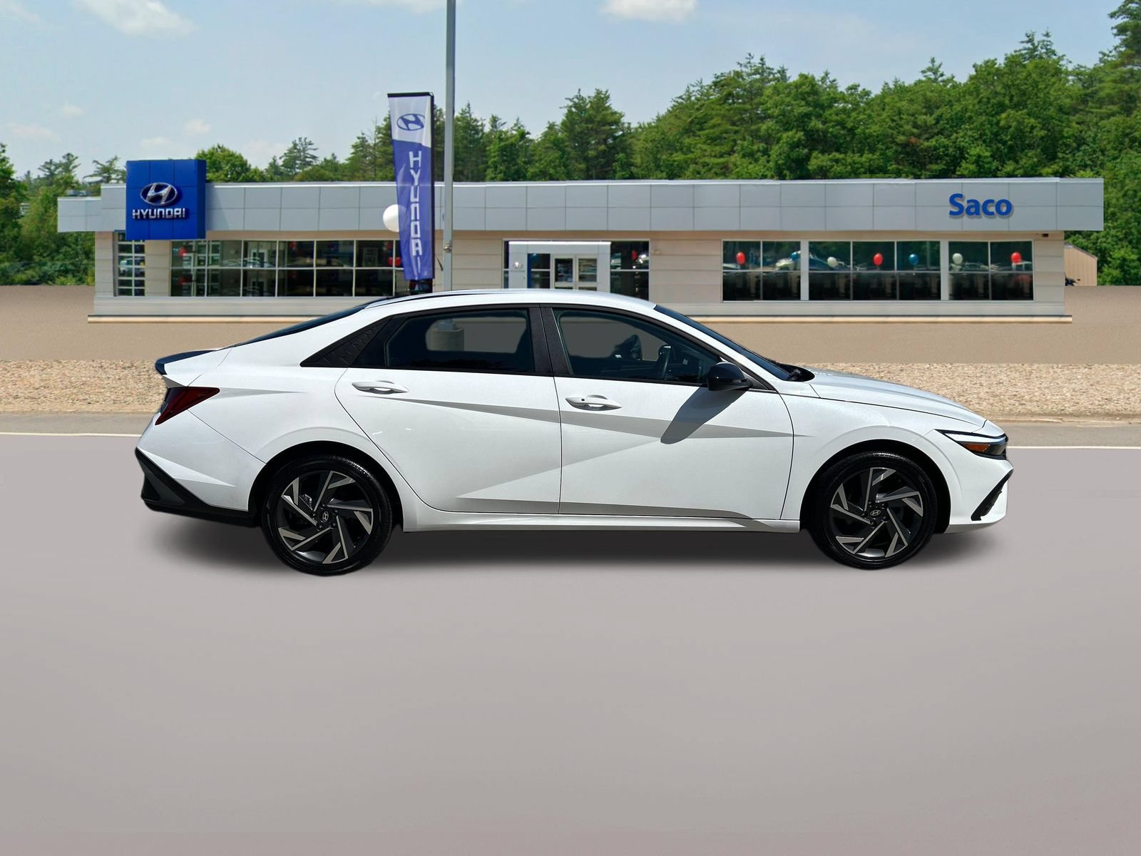 New 2025 Hyundai Elantra SEL FWD image 5
