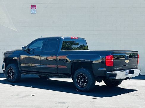 Used 2019 Chevrolet Silverado 1500 LT AWD/4WD image 5