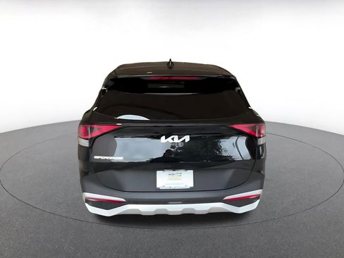 Used 2025 Kia Sportage LX image 12