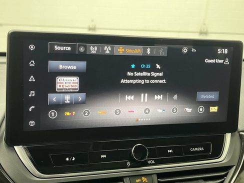 Used 2024 Nissan Altima 2.5 SR w/ SR Premium Package AWD/4WD image 19