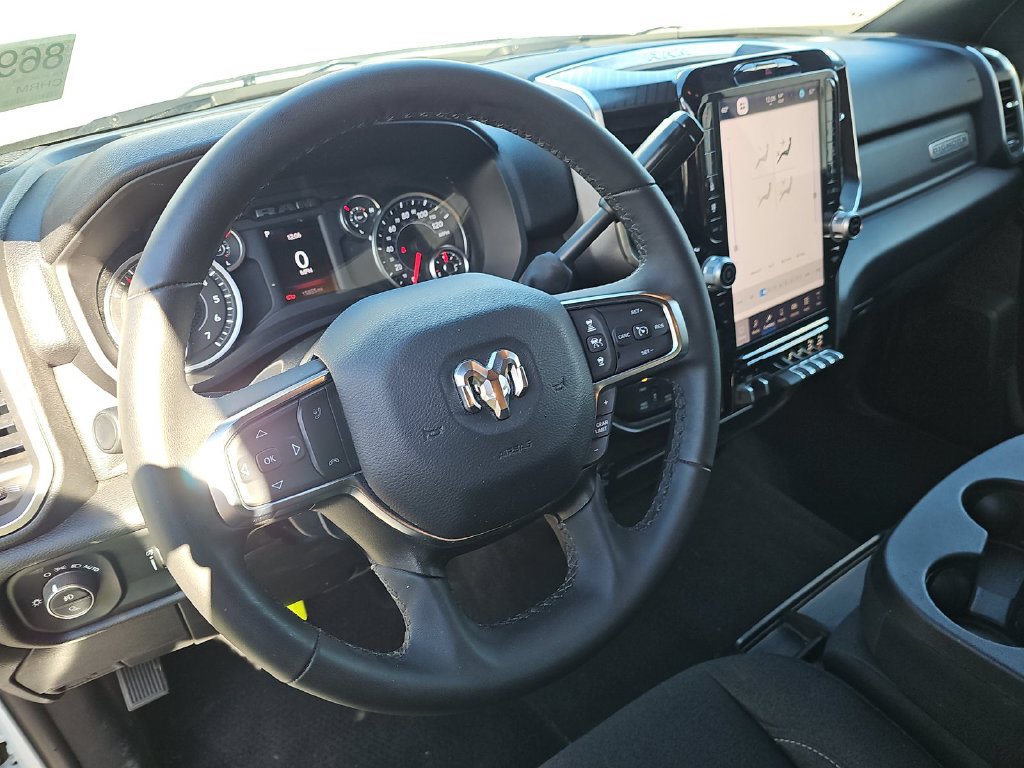 Used 2025 RAM 2500 Big Horn AWD/4WD image 9