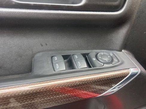 Used 2021 Chevrolet Silverado 1500 LT Trail Boss w/ Bed Protection Package image 13