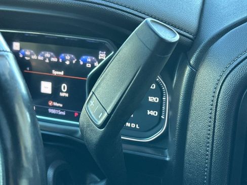 Used 2021 GMC Sierra 2500 Denali w/ Denali Black Diamond Edition AWD/4WD image 21