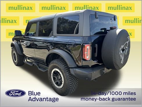 Used 2024 Ford Bronco Badlands image 3