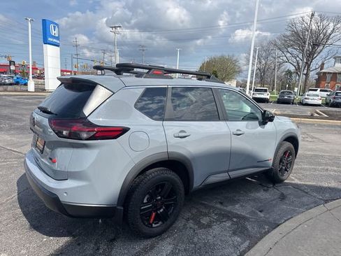 Used 2025 Nissan Rogue SV w/ Rock Creek Premium Package AWD/4WD image 5