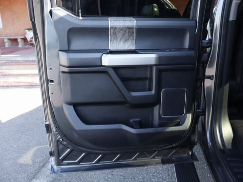 Used 2019 Ford F250 Lariat w/ Lariat Ultimate Package image 46