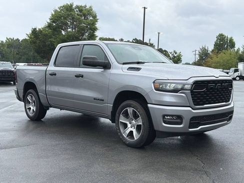 Used 2025 RAM 1500 Tradesman AWD/4WD image 6