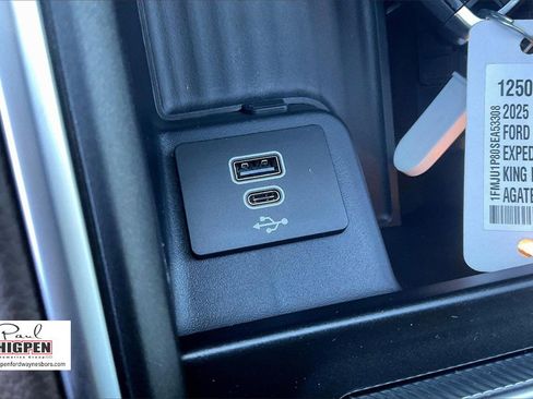 New 2025 Ford Expedition King Ranch image 22