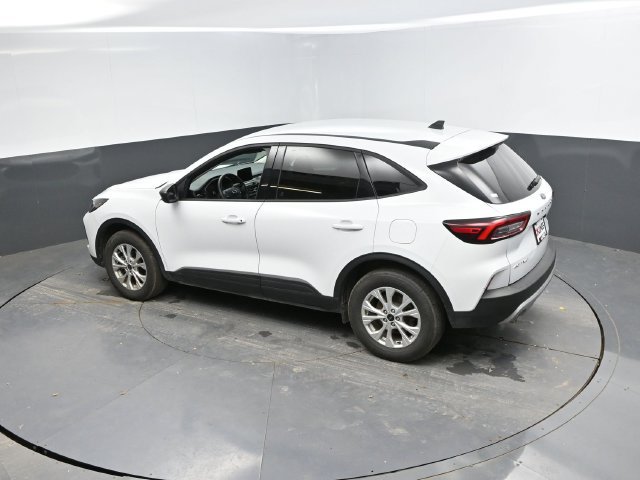 Used 2025 Ford Escape Active AWD/4WD image 41