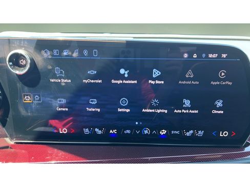 Certified 2024 Chevrolet Traverse RS w/ LPO, Floor Liner Package AWD/4WD image 18