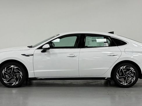 New 2026 Hyundai Sonata SEL image 2
