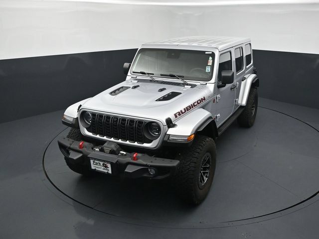 Used 2024 Jeep Wrangler Unlimited Rubicon AWD/4WD image 17