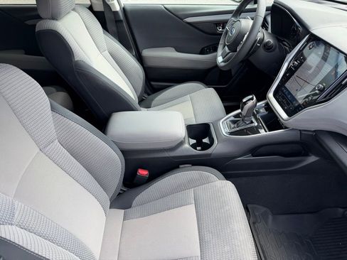 Used 2024 Subaru Outback Premium image 17