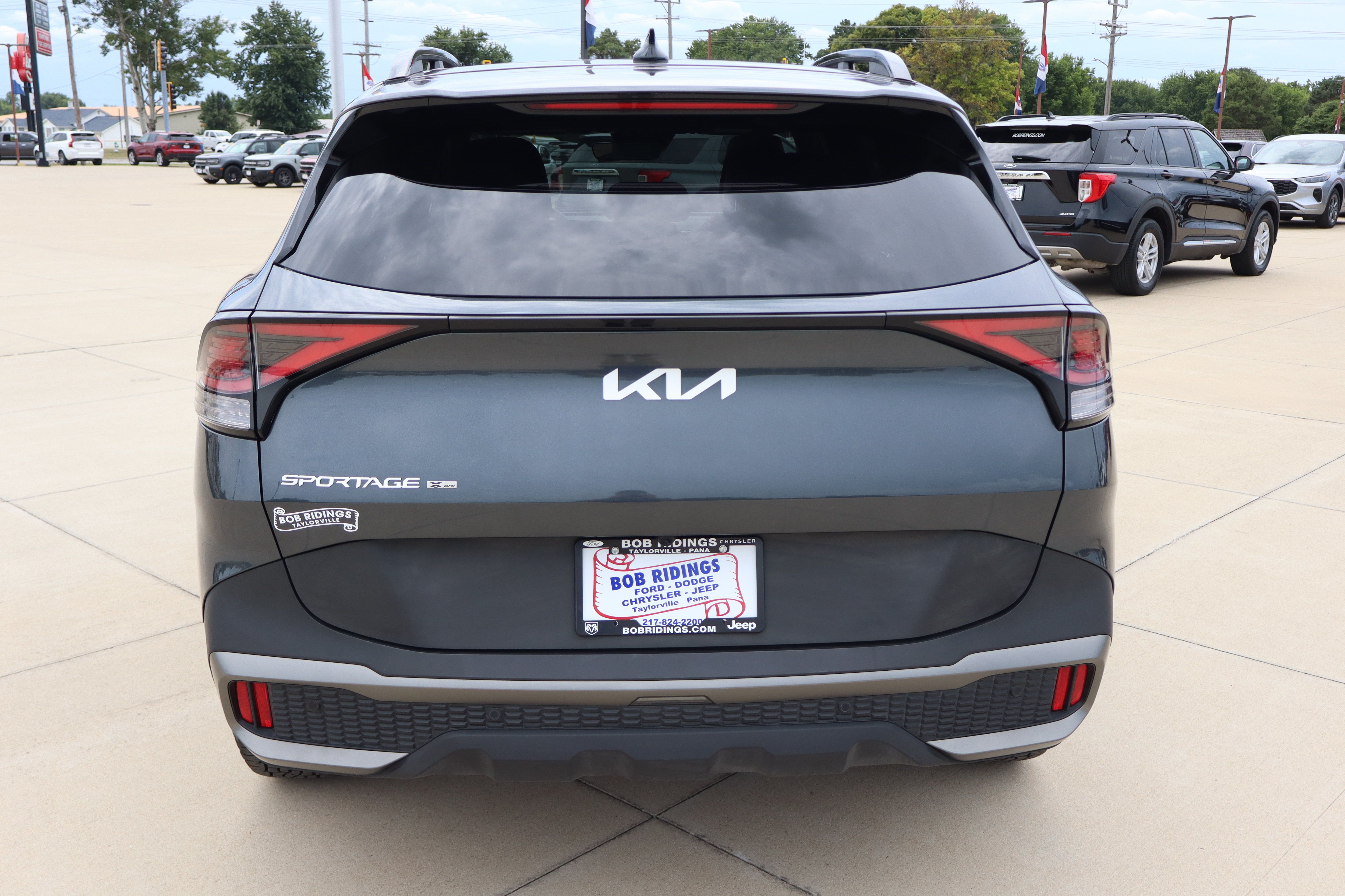 Used 2024 Kia Sportage X-Pro AWD/4WD image 6