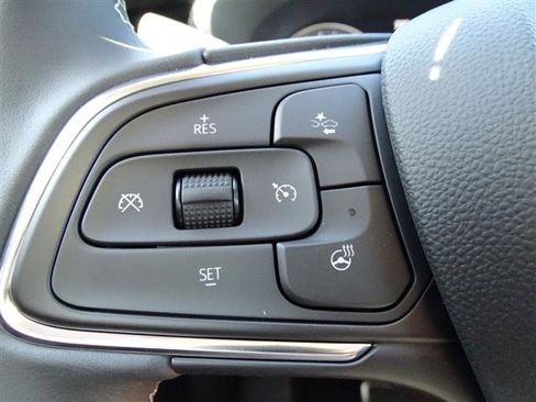 Used 2022 Buick Envision Essence w/ Sport Touring Package image 15